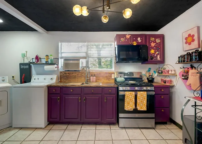 Artsy 2br, Near Fsu & Downtown
