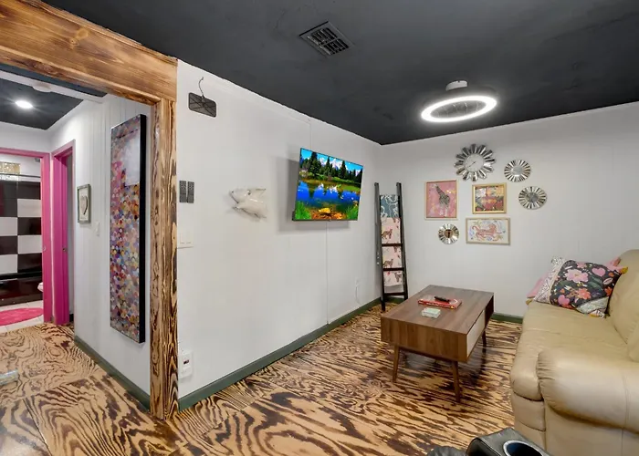 Artsy 2br, Near Fsu & Downtown * Tallahassee